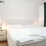 Koblar Πανσιόν 4*