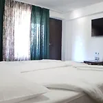 Koblar Πανσιόν