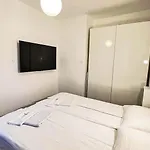 Koblar 4*