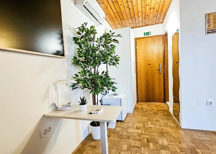 بيت ضيافة Koblar بورتوروز