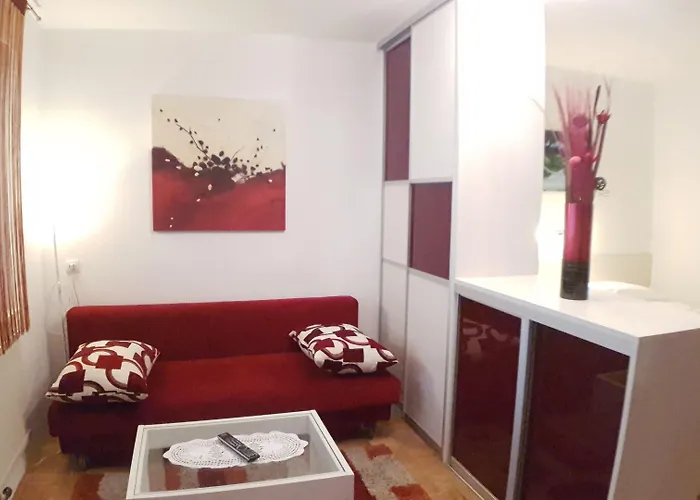 Koblar بيت ضيافة بورتوروز