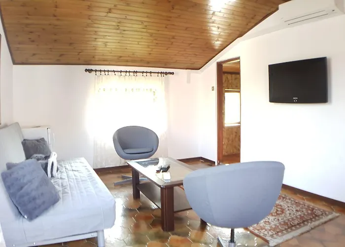 بيت ضيافة Koblar بورتوروز