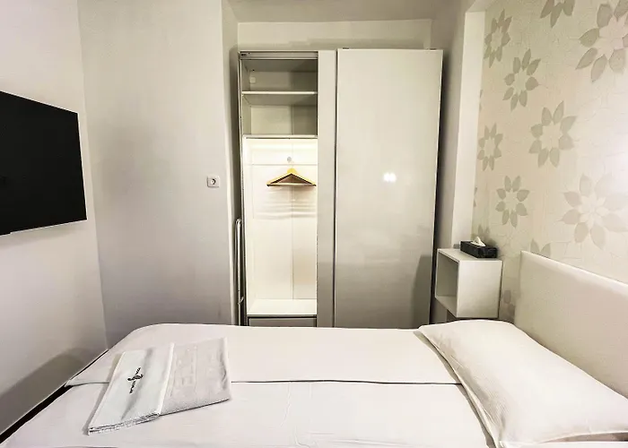 بيت ضيافة Koblar بورتوروز