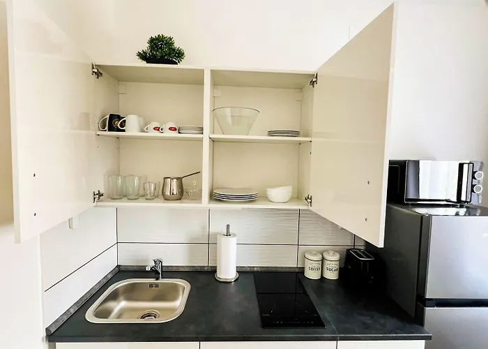 بيت ضيافة Koblar